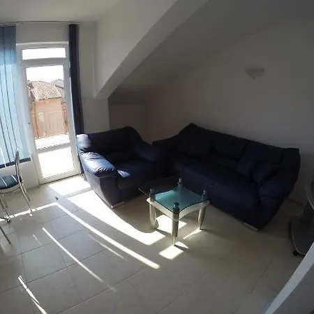 Dobri Casa Brava 2 Апартамент